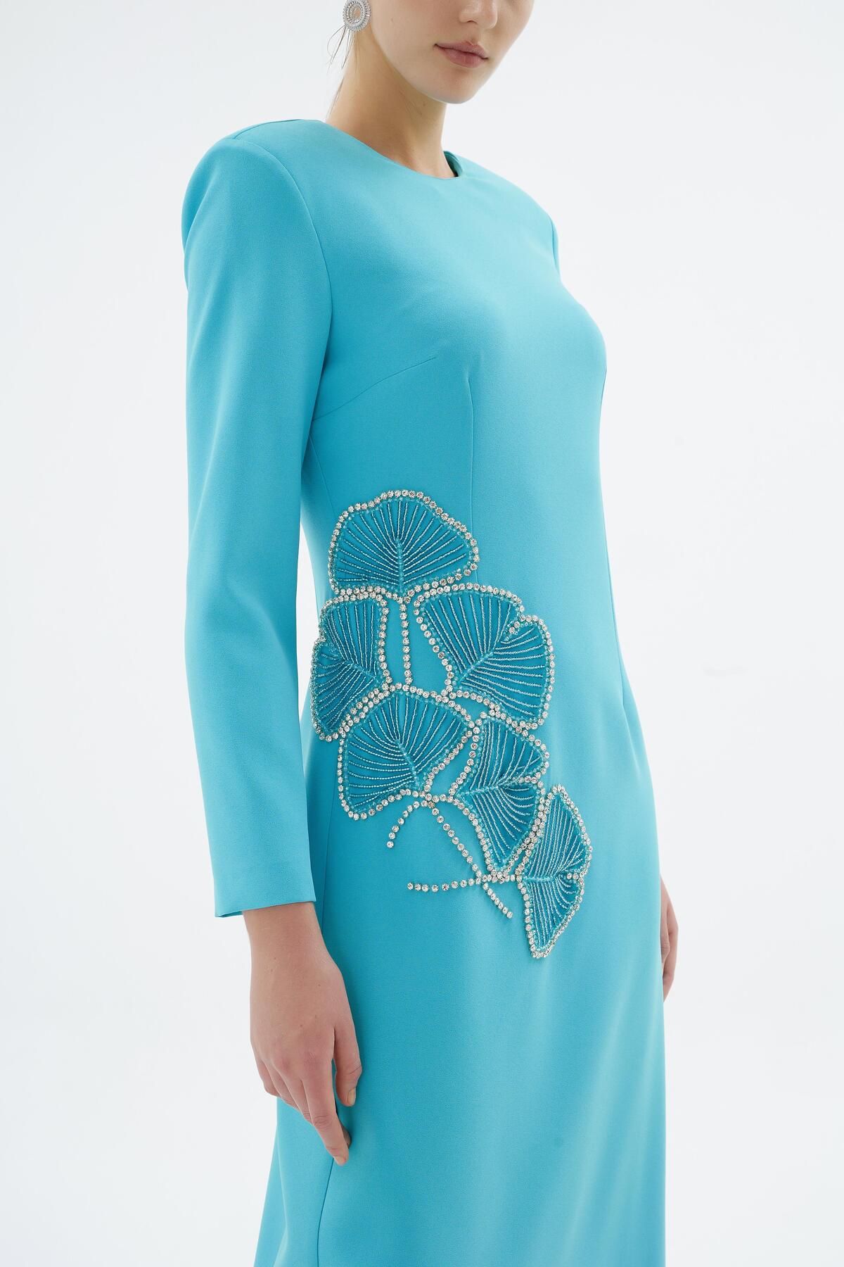 Peony  Nakışlı Elbise Somon