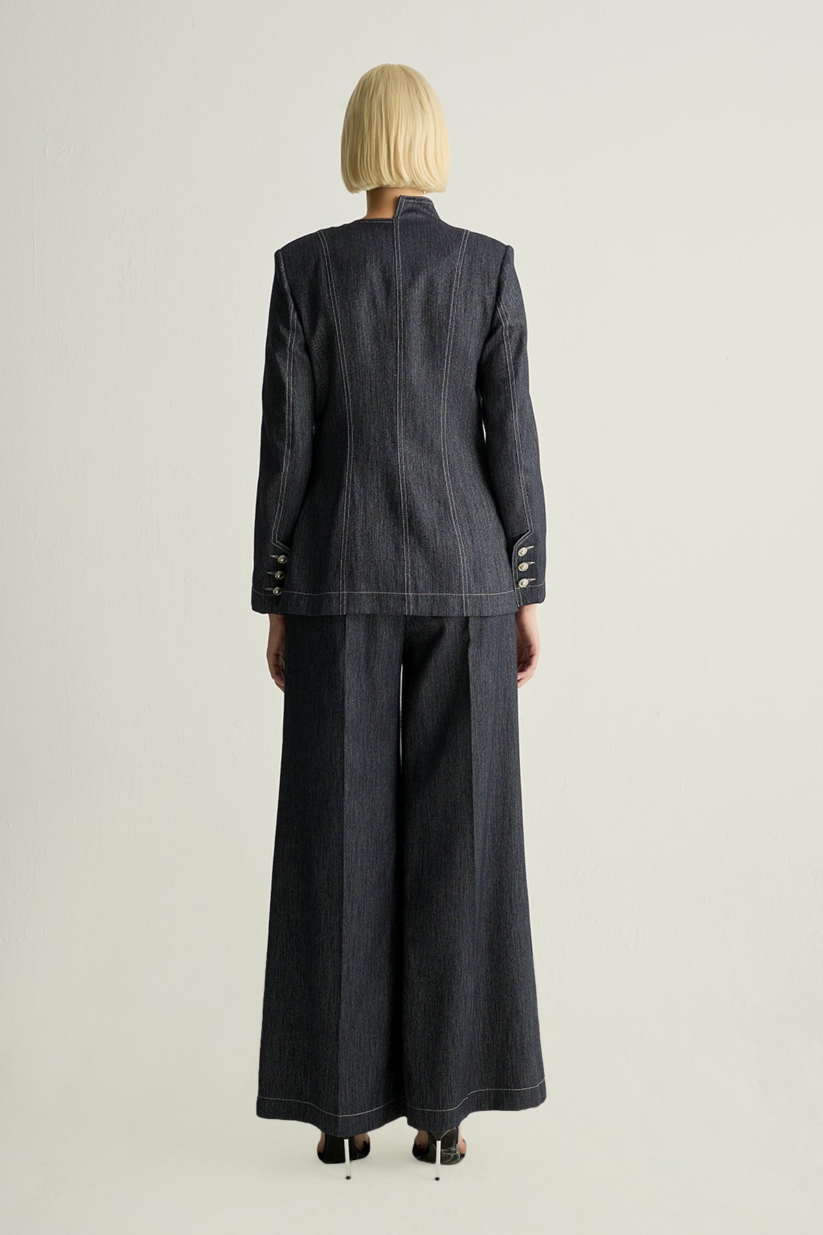 40001 YURA CEKET