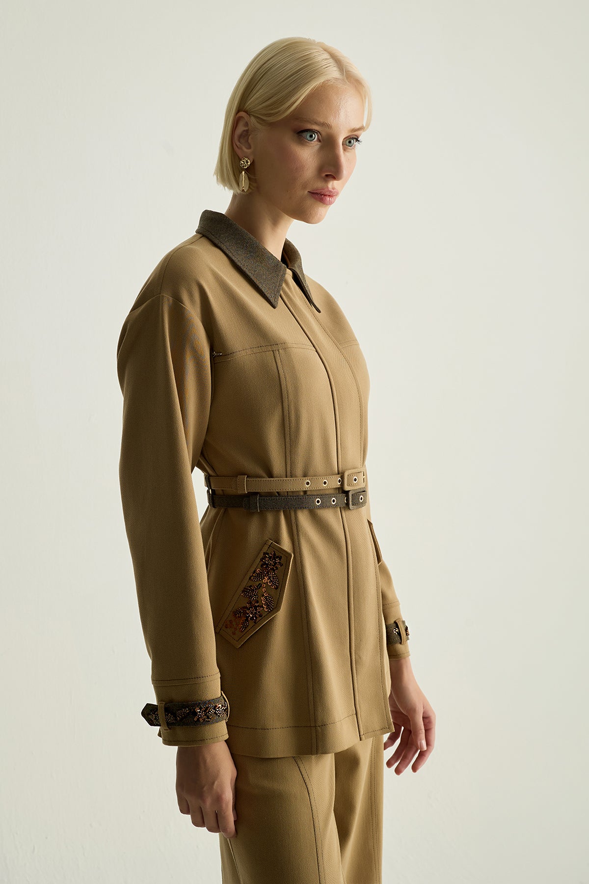 40011 CYRUS CEKET