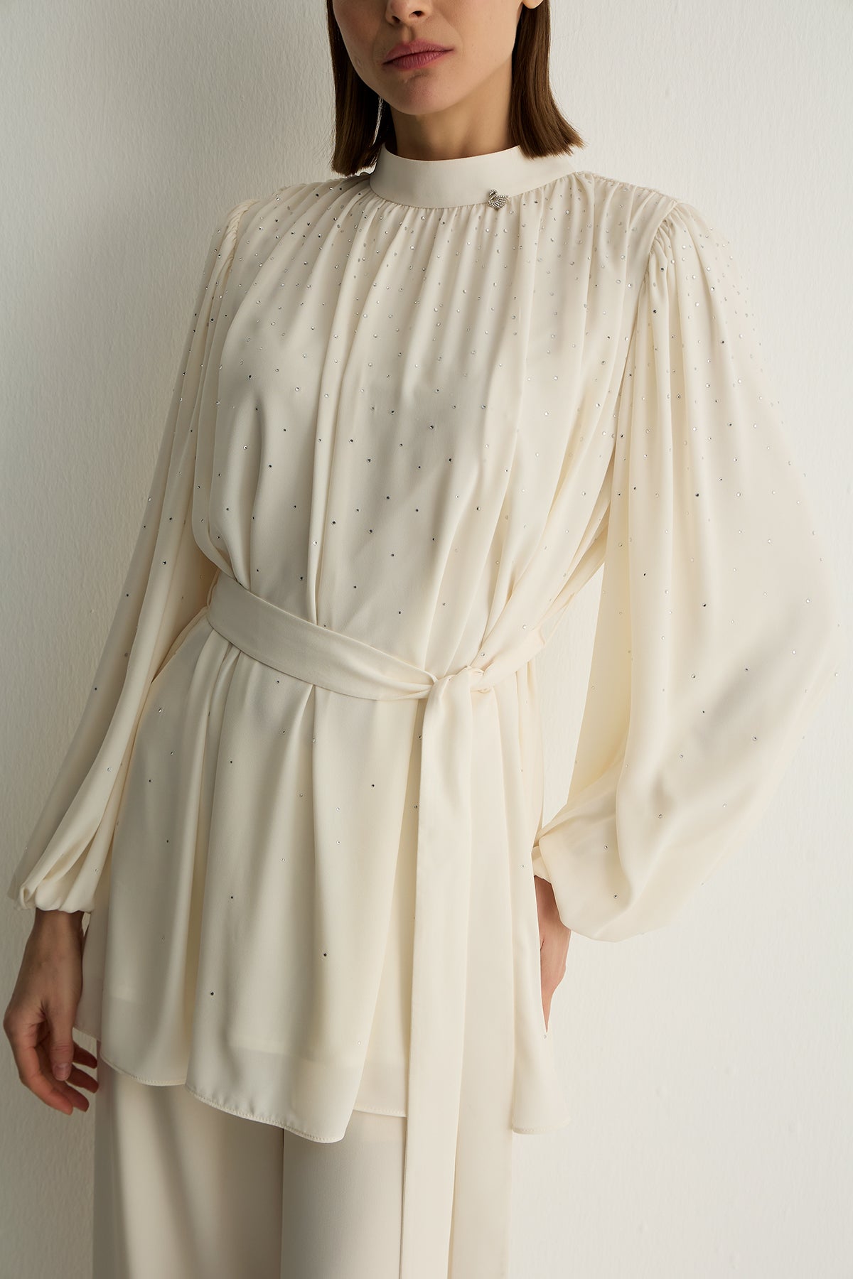 22005 VELUNA TUNIC Ecru