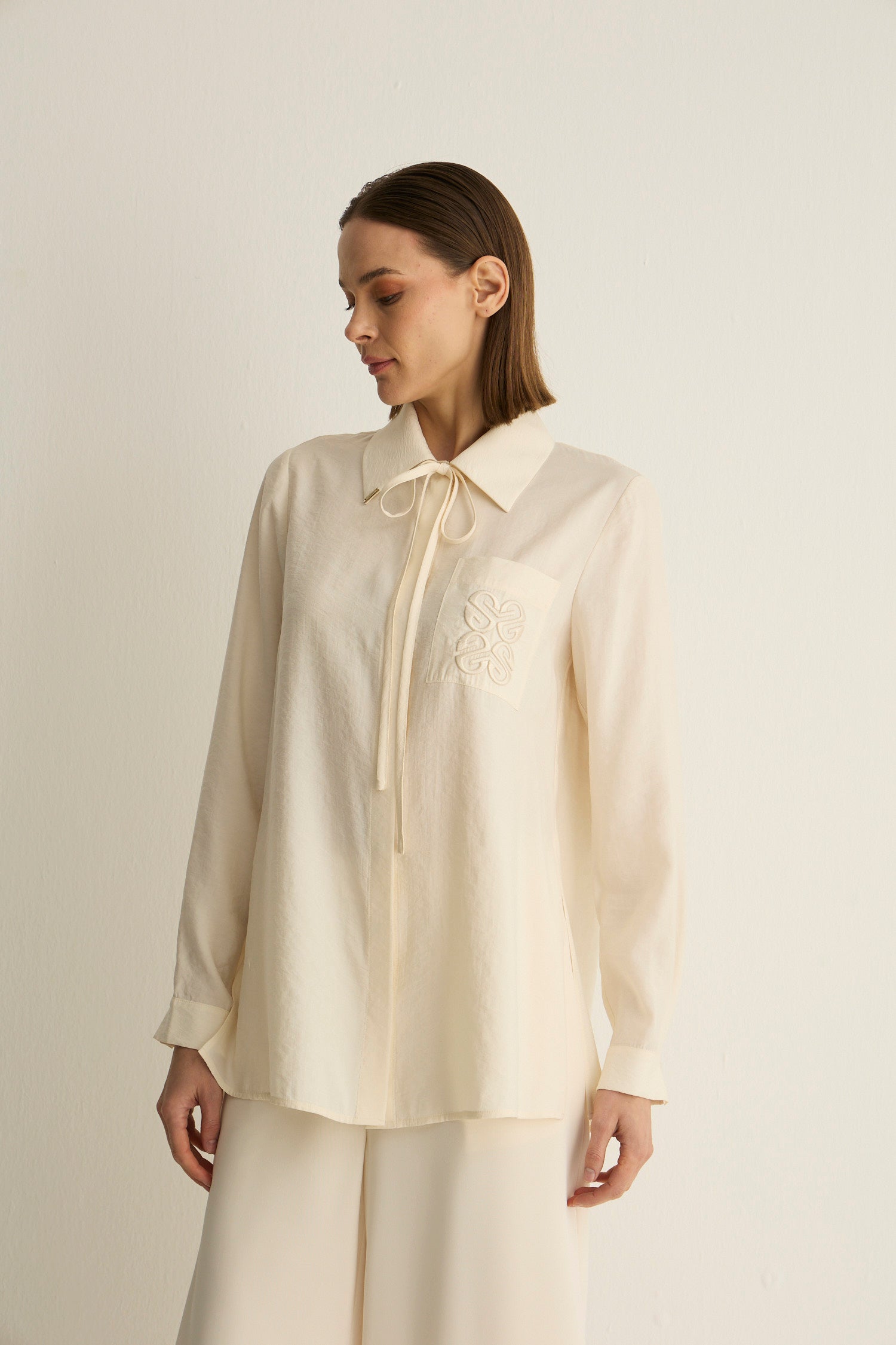 21008 ELIO SHIRT Ecru