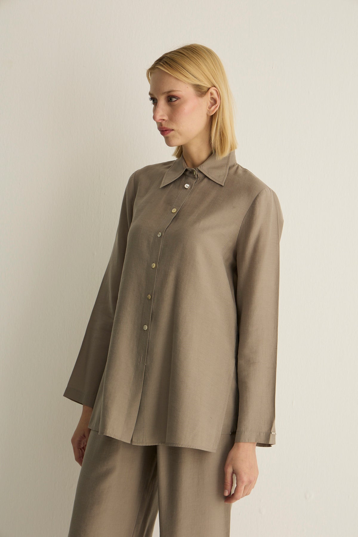 21016 SILVA SHIRT Grey