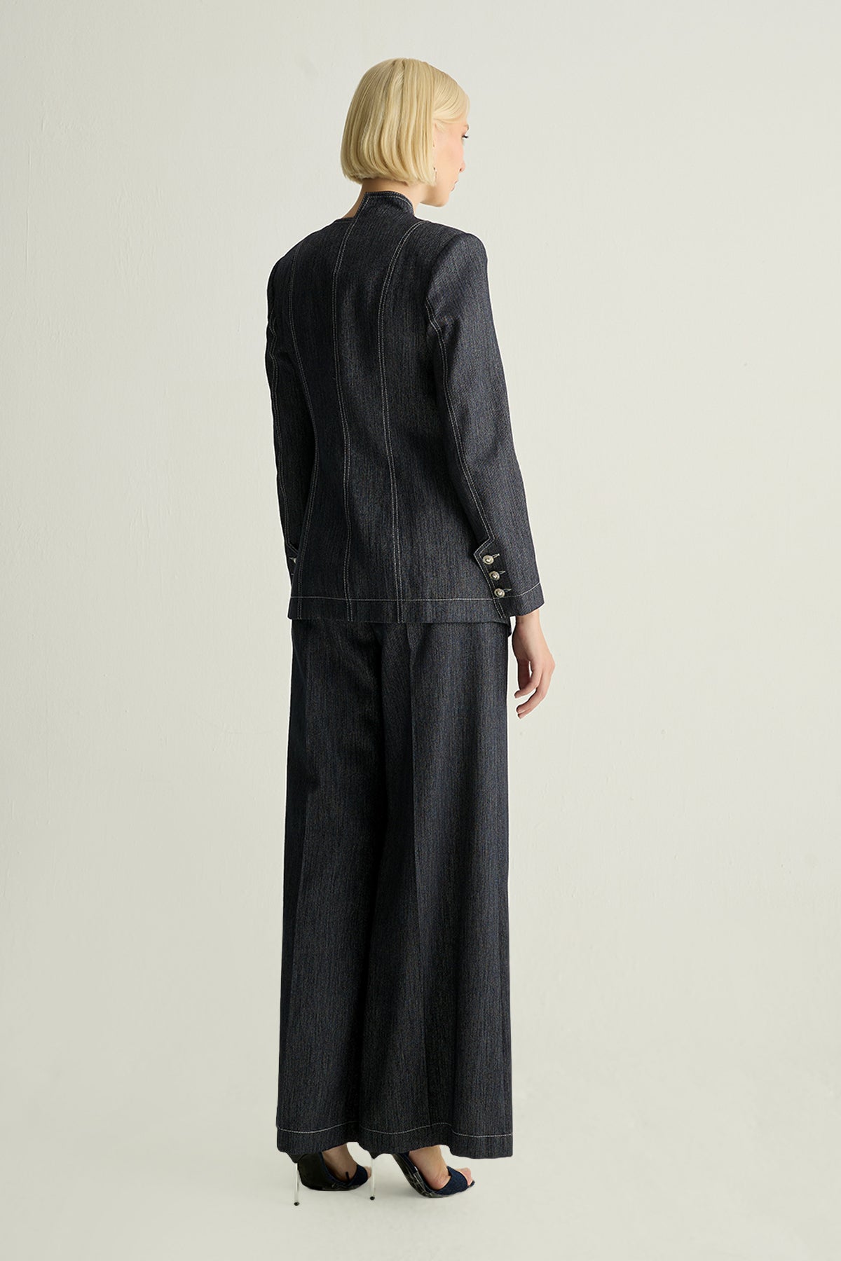 40001 YURA CEKET