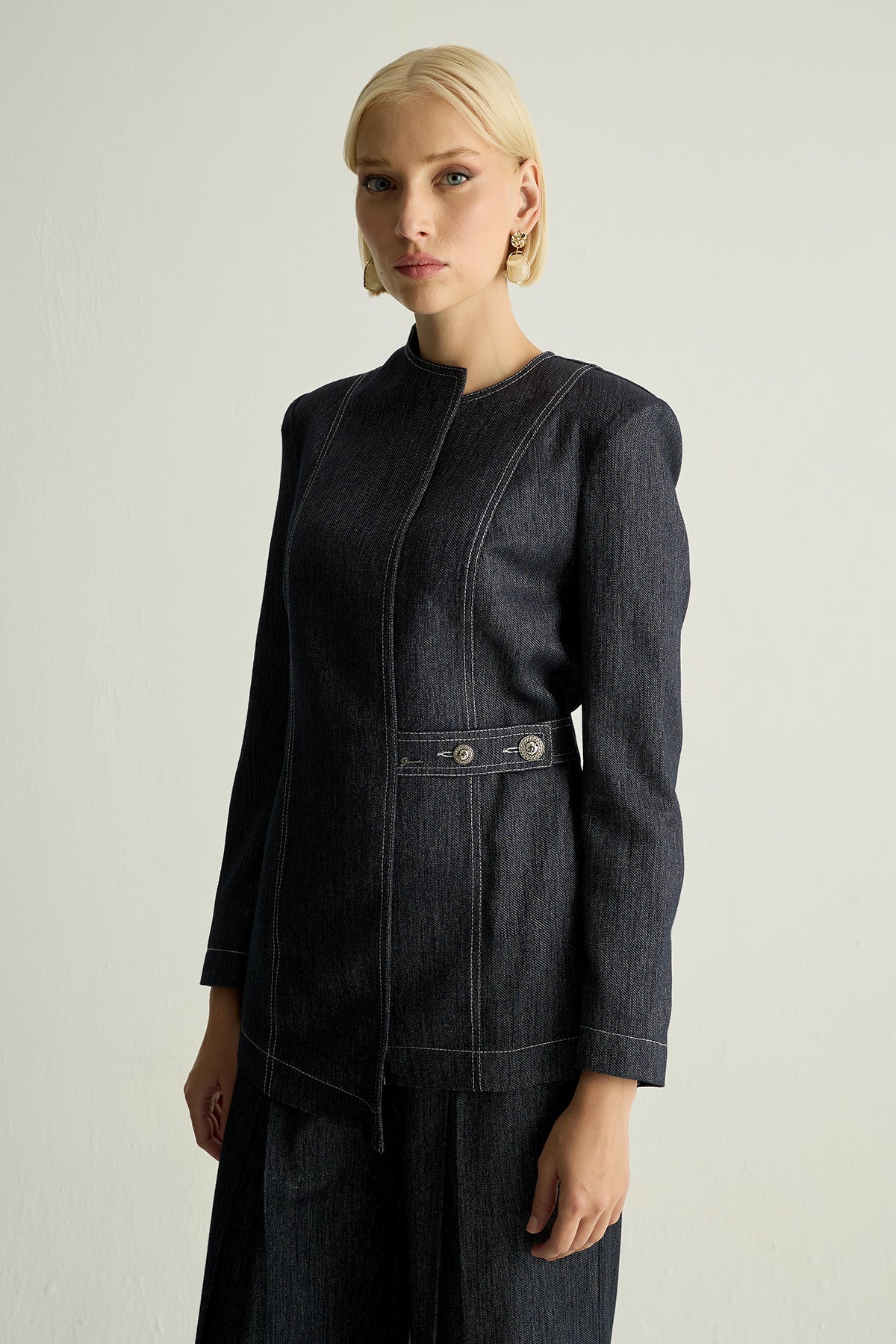 40001 YURA CEKET