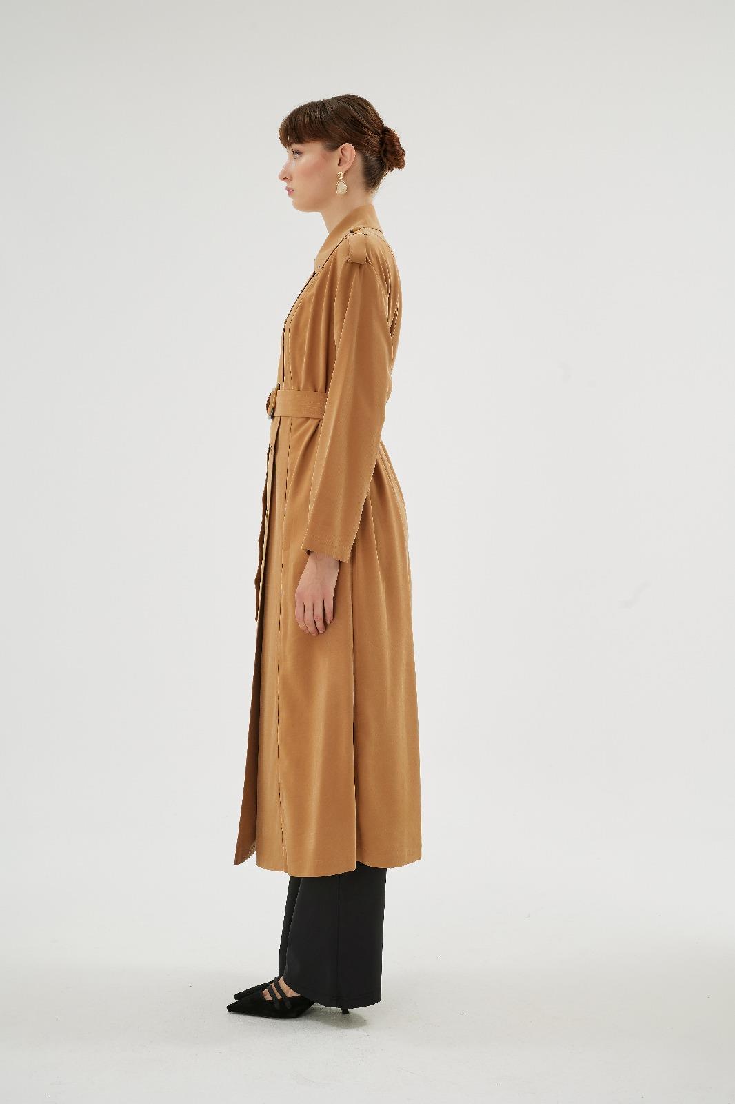 LIVIA TRENÇ Camel