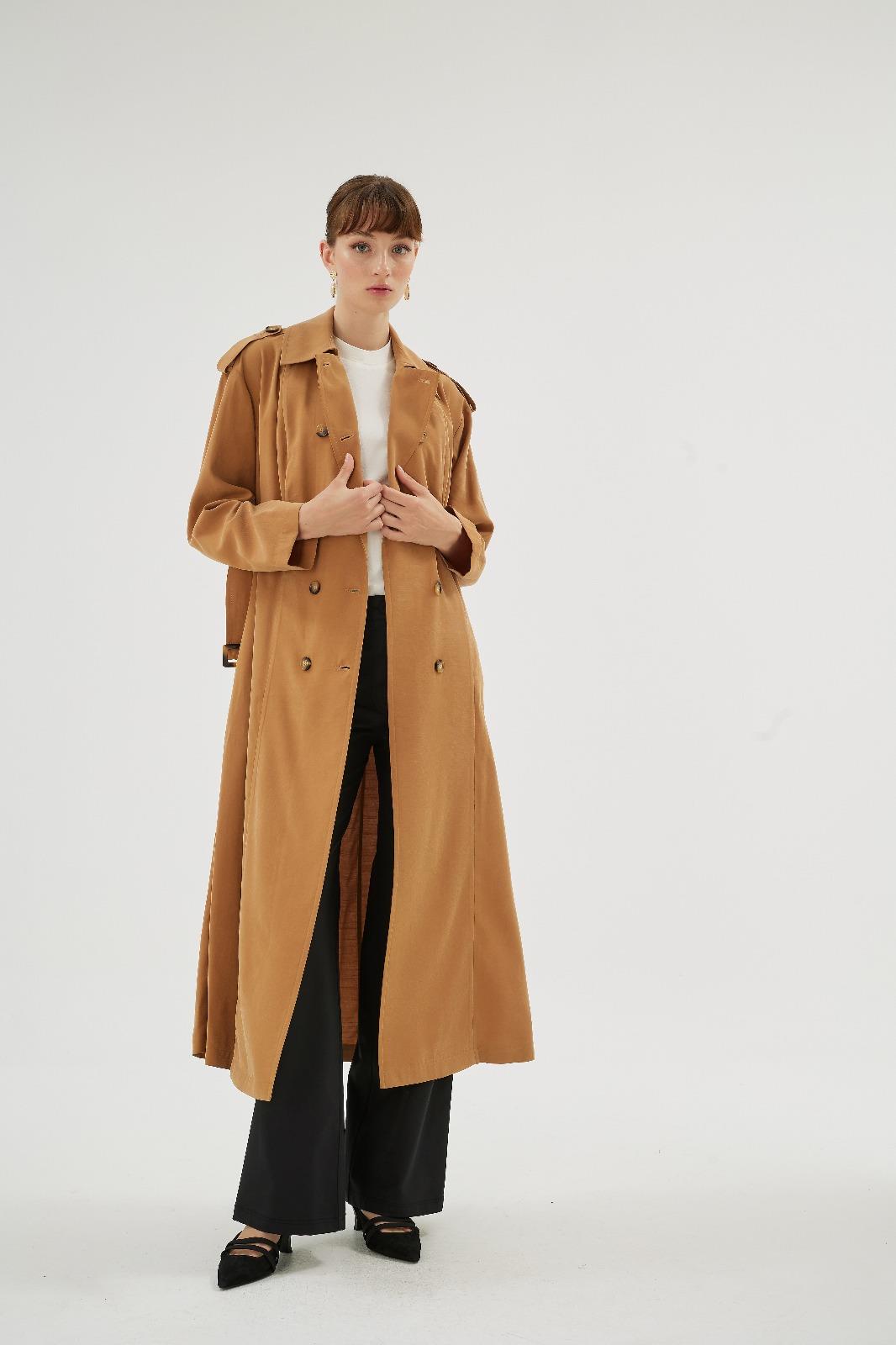LIVIA TRENÇ Camel