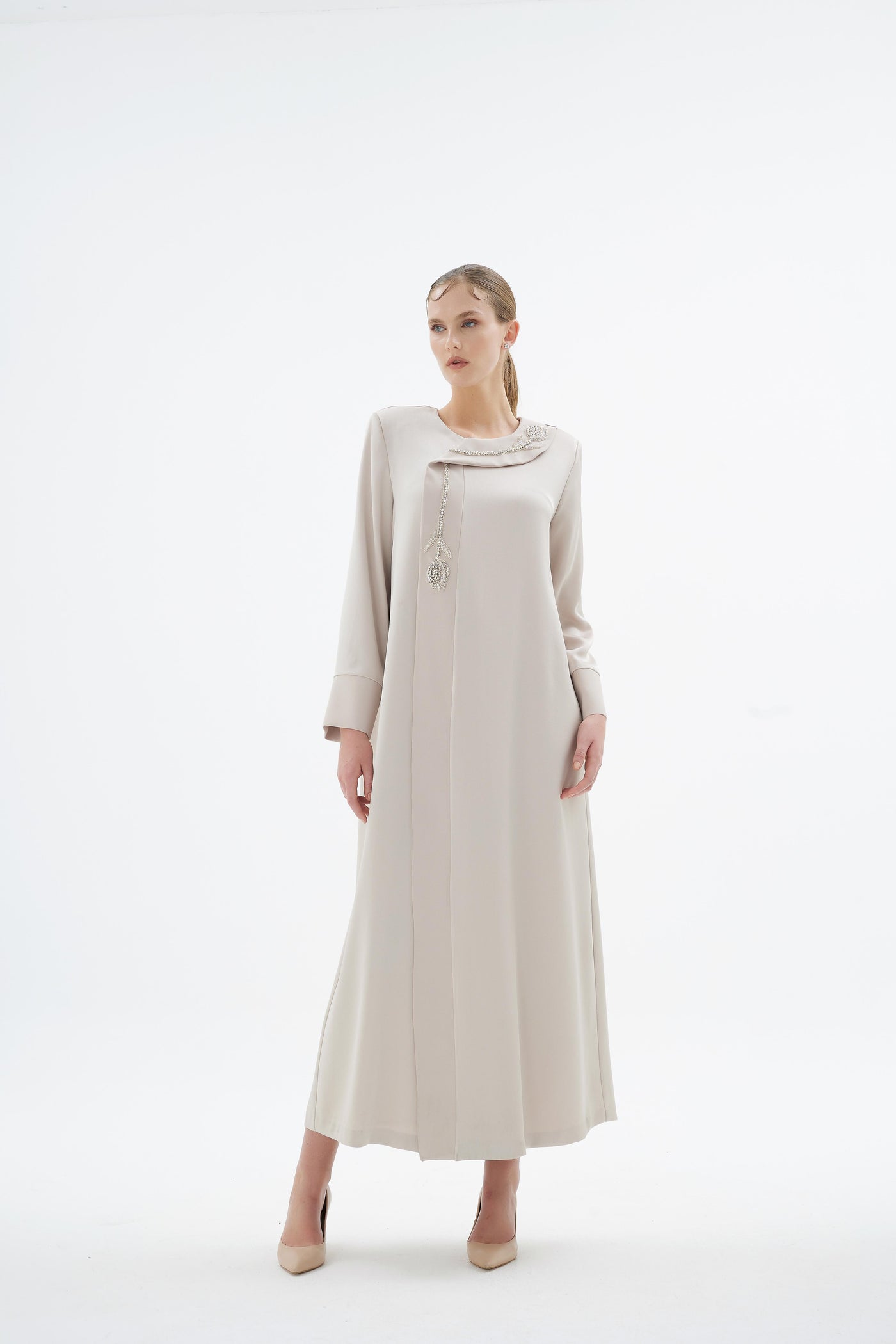 VERA ABAYA Taş